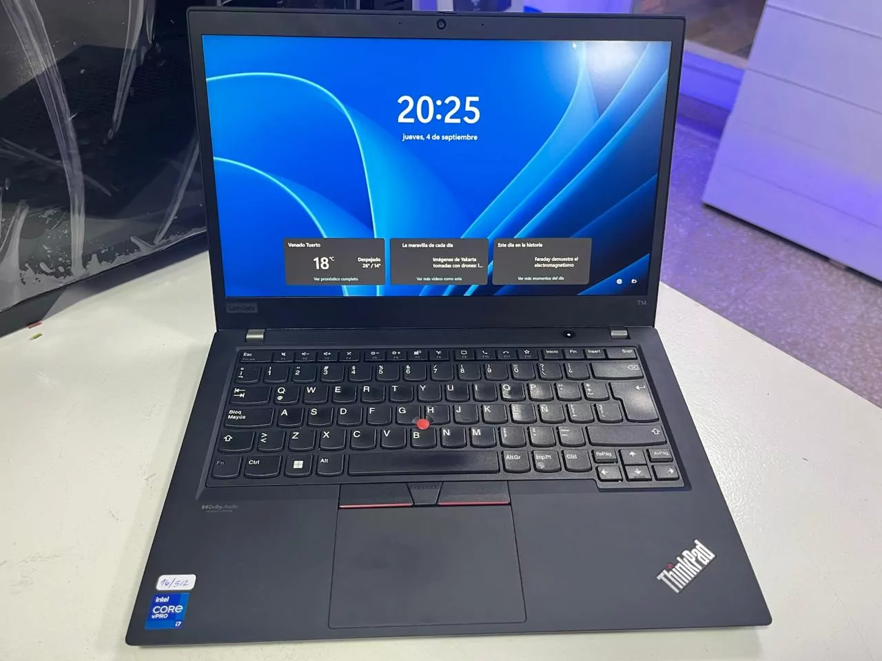 Notebook Lenovo ThinkPad T14 1TB Usada c/Garantia